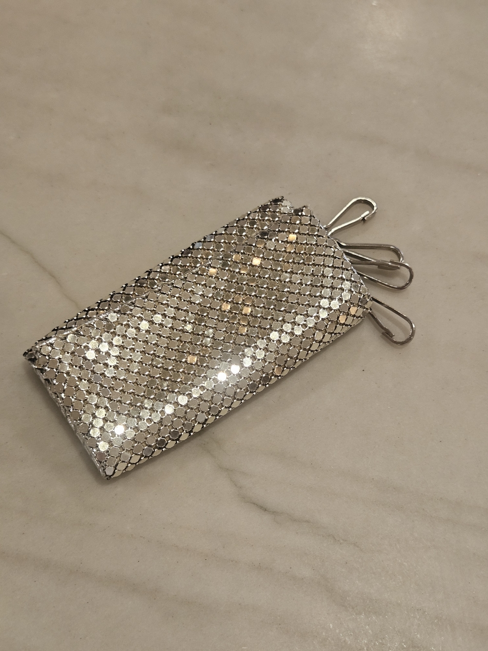 Rare MCM Vintage Silver Glomesh Trifold 6-Key Organizer Case Bag Accessory